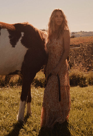 sunwashed-strappy-midi-dress